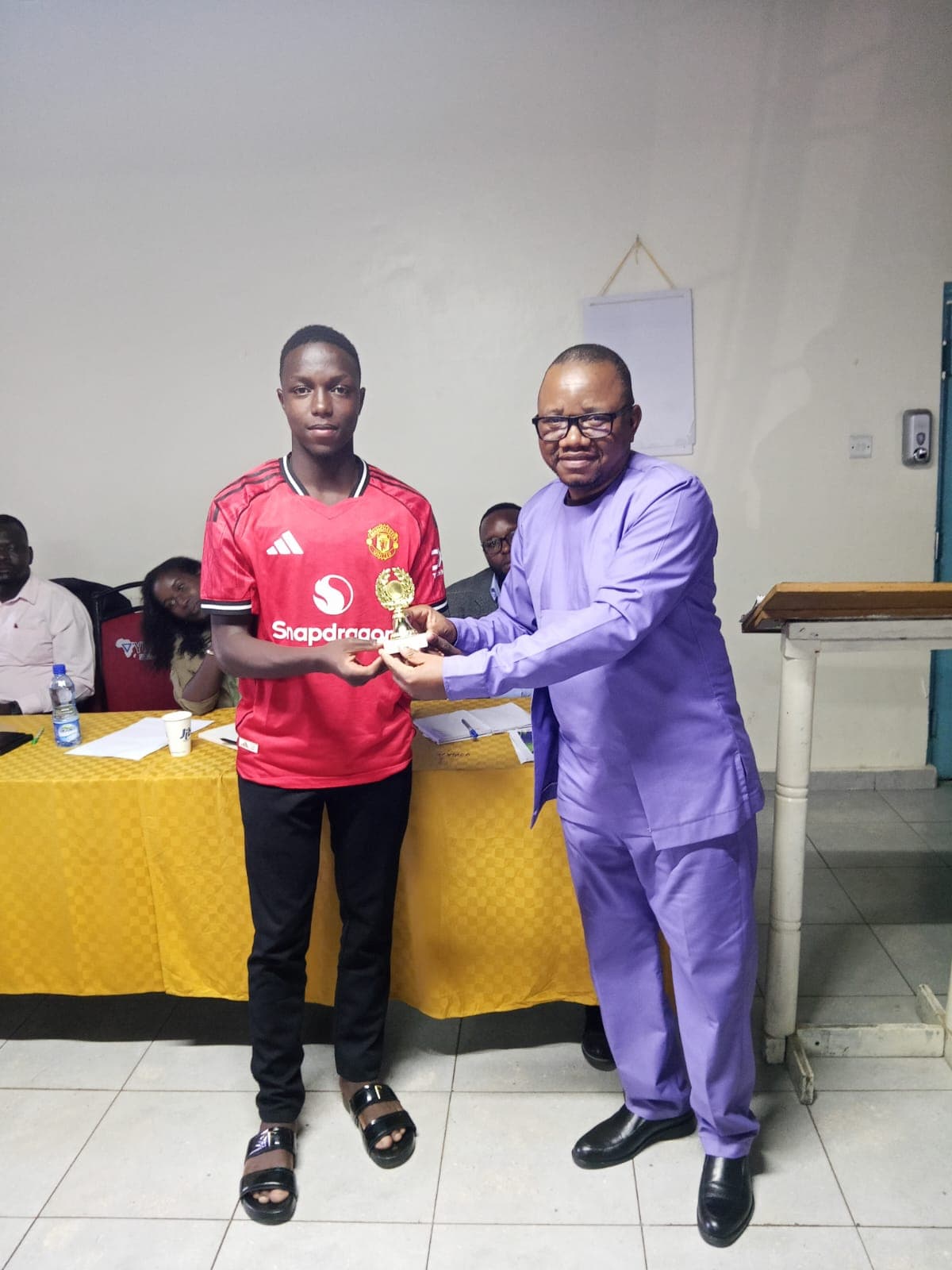 Sun Rays Foundation recognize the Azande King